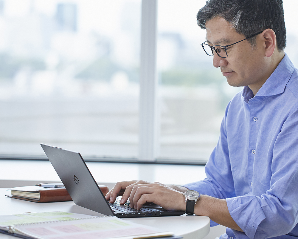 ホームページを公開しました。