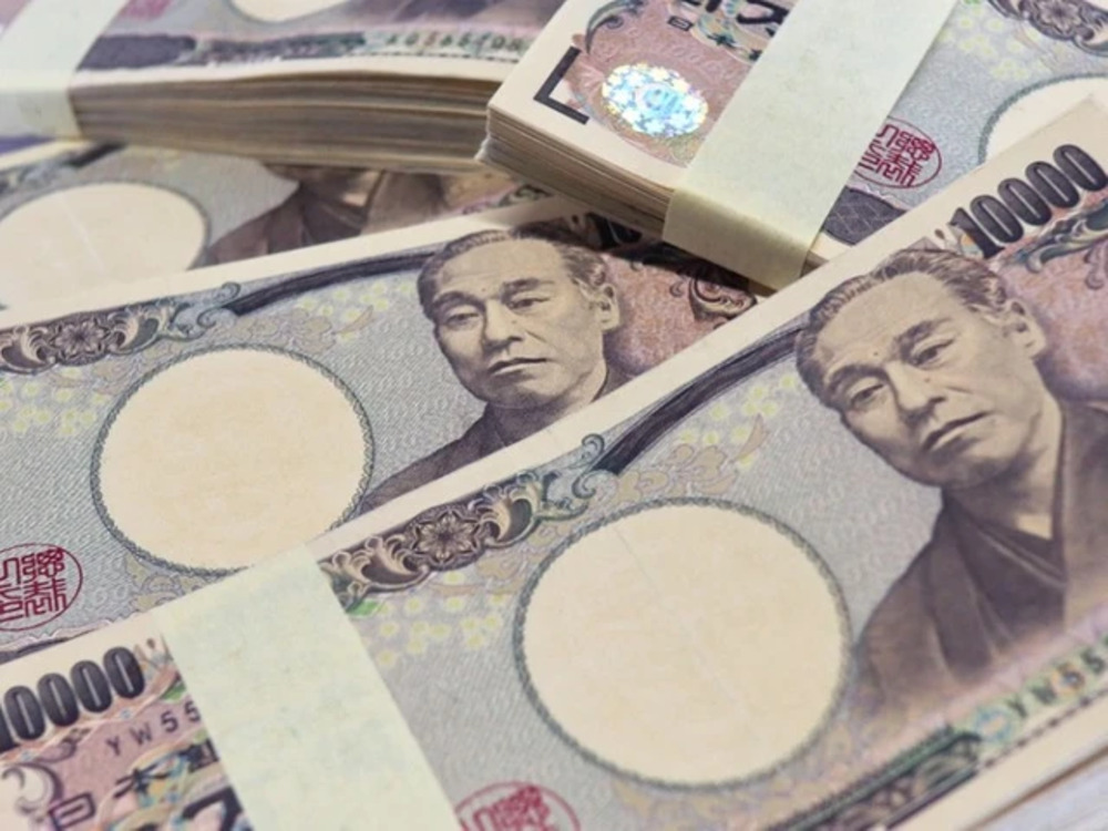 物件価格から購入可能年収をシミュレーション